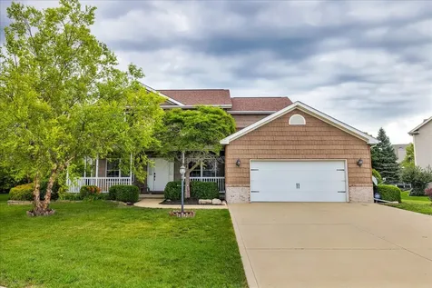 1618 English Oak Drive Champaign IL 61822