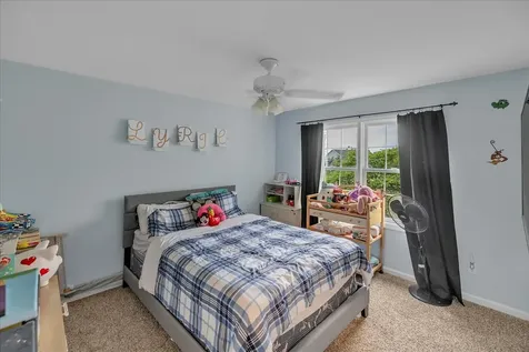 1618 English Oak Drive Champaign IL 61822