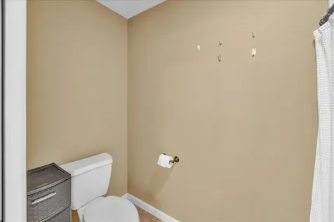 1618 English Oak Drive Champaign IL 61822