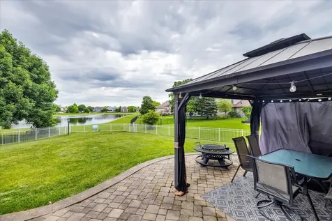 1618 English Oak Drive Champaign IL 61822