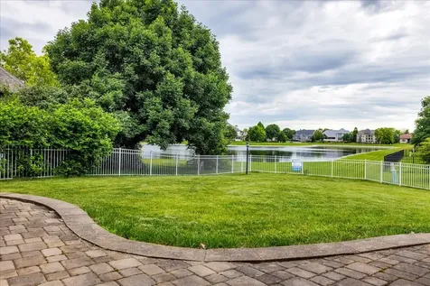 1618 English Oak Drive Champaign IL 61822