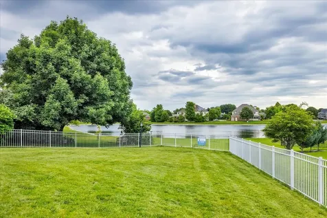 1618 English Oak Drive Champaign IL 61822