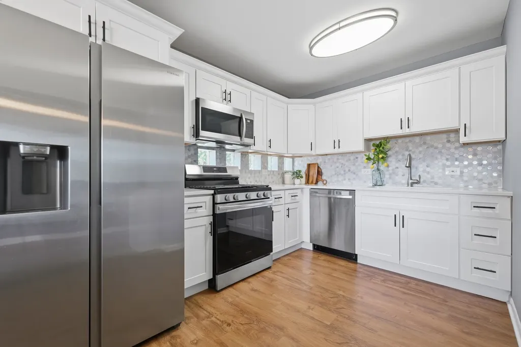 4501 Blanchan Avenue Brookfield IL 60513