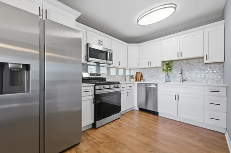4501 Blanchan Avenue Brookfield IL 60513