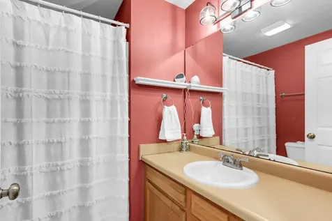 3413 Stoneway Court Champaign IL 61822