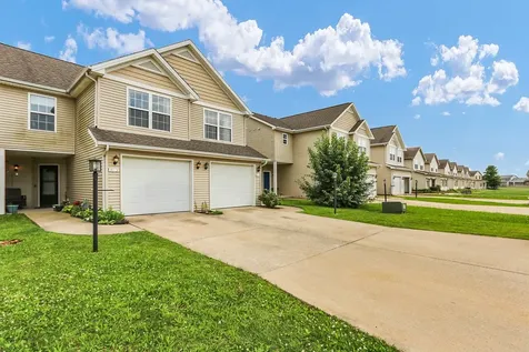 3413 Stoneway Court Champaign IL 61822