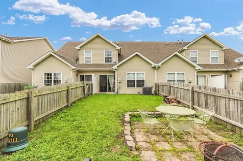 3413 Stoneway Court Champaign IL 61822