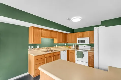 3413 Stoneway Court Champaign IL 61822