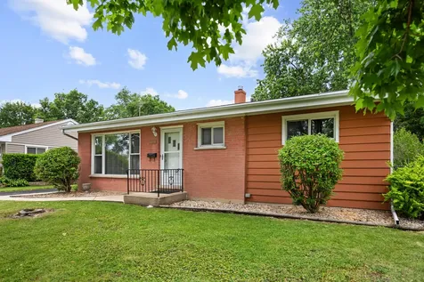 1290 Margret Street Des Plaines IL 60018