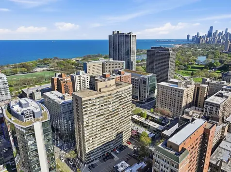 2930 North Sheridan Road Chicago IL 60657