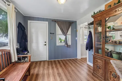 121 Beachview Drive Round Lake Beach IL 60073