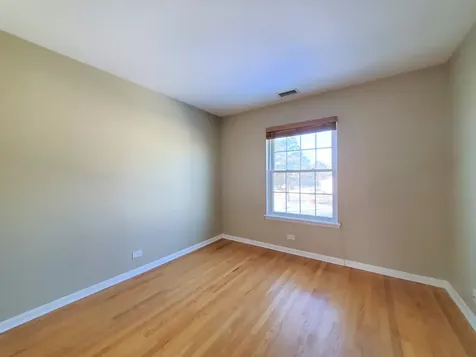 733 Plum Tree Court Wheeling IL 60090