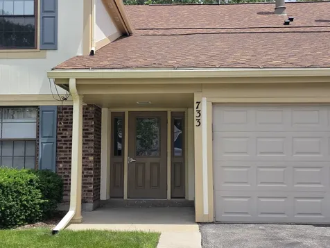 733 Plum Tree Court Wheeling IL 60090