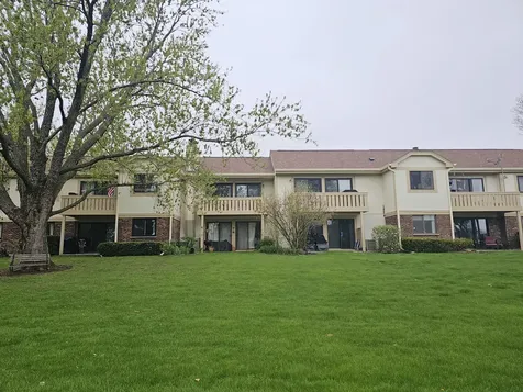 733 Plum Tree Court Wheeling IL 60090