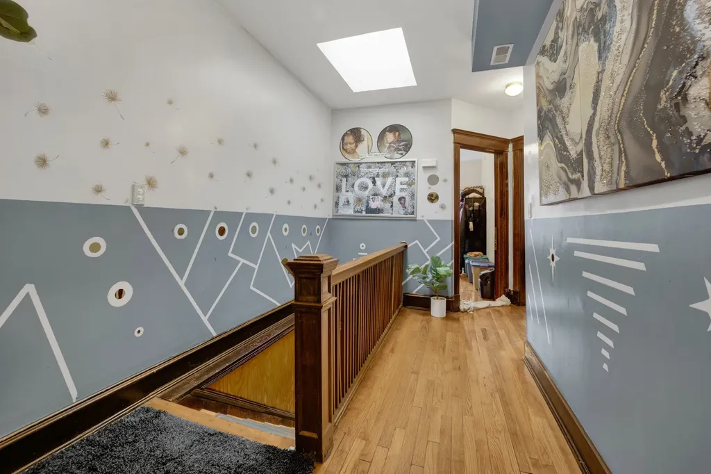 2714 West Lexington Street Chicago IL 60612