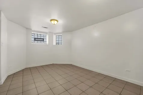 2714 West Lexington Street Chicago IL 60612