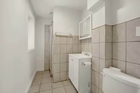2714 West Lexington Street Chicago IL 60612