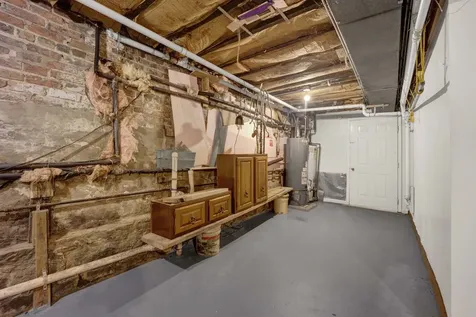 2714 West Lexington Street Chicago IL 60612