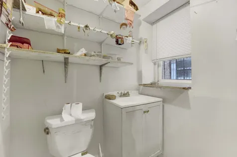 2714 West Lexington Street Chicago IL 60612