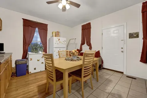 2714 West Lexington Street Chicago IL 60612