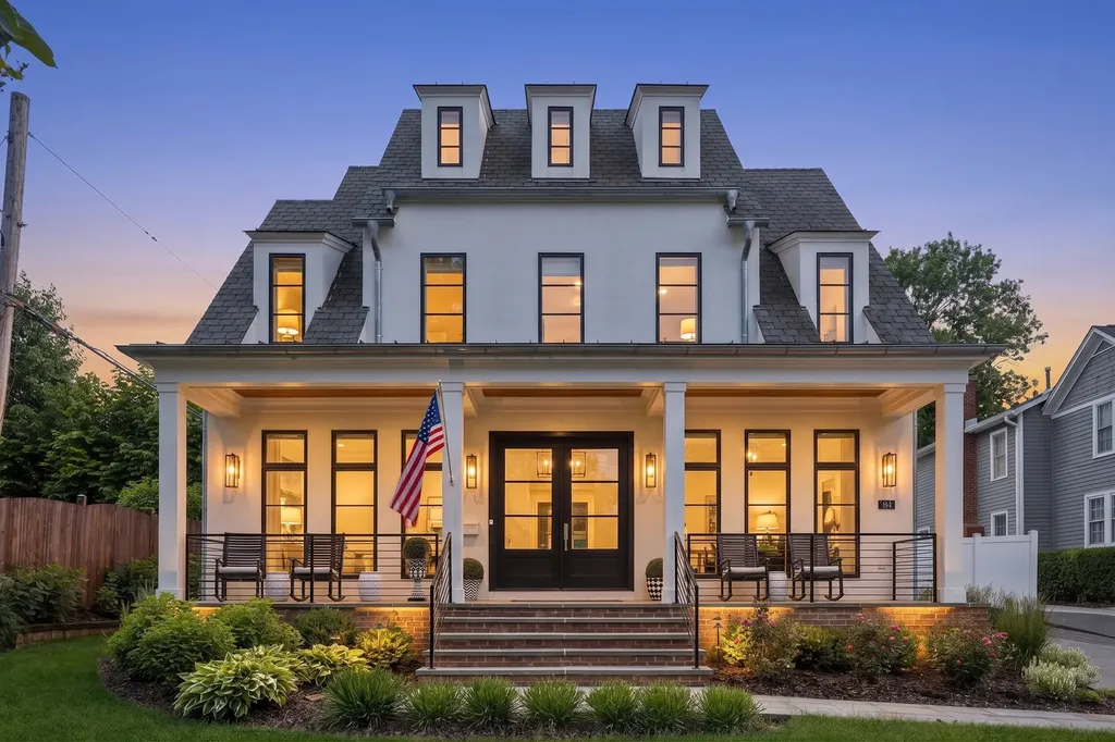 314 West 2nd Street Hinsdale IL 60521