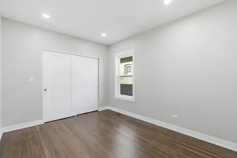 5020 West Fletcher Street Chicago IL 60641