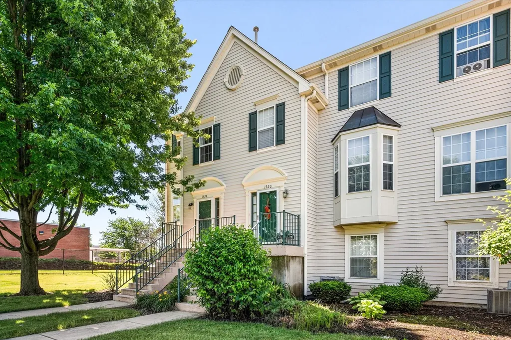 1924 Grandview Place Montgomery IL 60538
