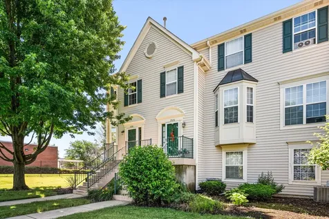 1924 Grandview Place Montgomery IL 60538
