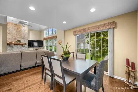 530 Bunker Hill Court Mundelein IL 60060
