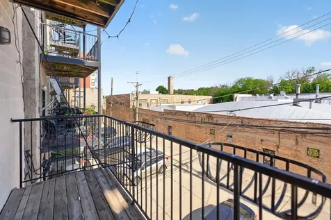 2633 West Belmont Avenue Chicago IL 60618