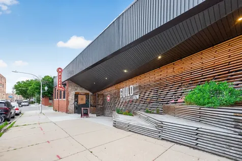 2633 West Belmont Avenue Chicago IL 60618