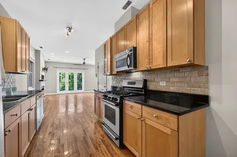 2633 West Belmont Avenue Chicago IL 60618