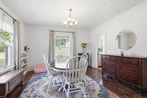 2615 30TH Street Rock Island IL 61201