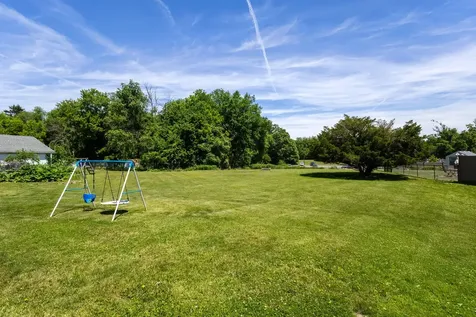 2615 30TH Street Rock Island IL 61201