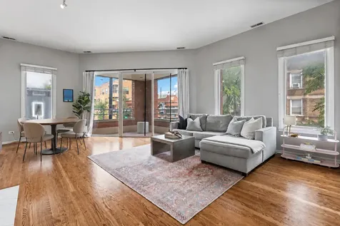 1955 North Leavitt Street Chicago IL 60647