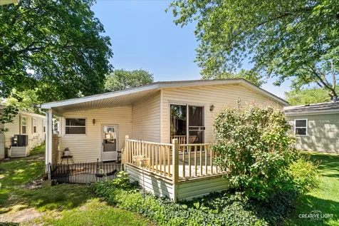 70 Melbrooke Road Elgin IL 60123