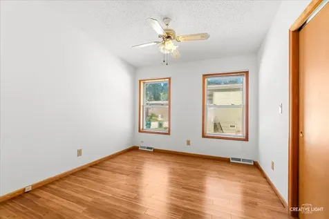 70 Melbrooke Road Elgin IL 60123