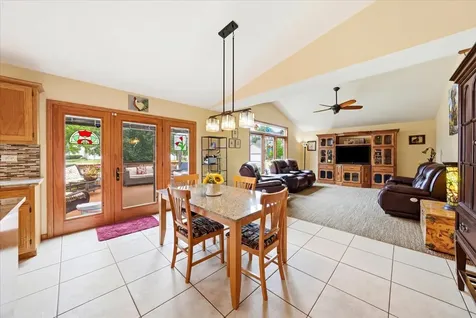 1213 Glen Mor Drive Shorewood IL 60404