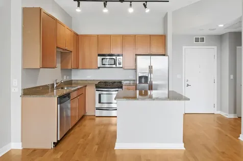 901 West Madison Street Chicago IL 60607