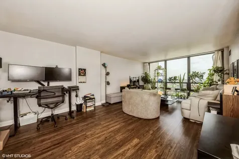 1636 North Wells Street Chicago IL 60614
