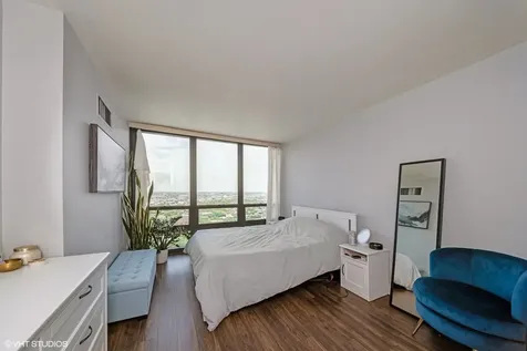 1636 North Wells Street Chicago IL 60614