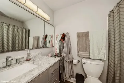 1636 North Wells Street Chicago IL 60614