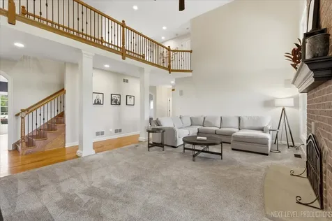 2460 Bird Lane Batavia IL 60510