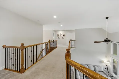 2460 Bird Lane Batavia IL 60510