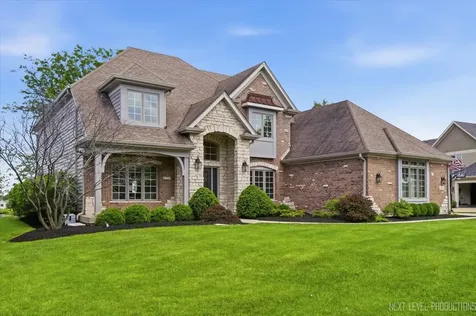 2460 Bird Lane Batavia IL 60510