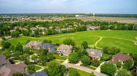 2460 Bird Lane Batavia IL 60510