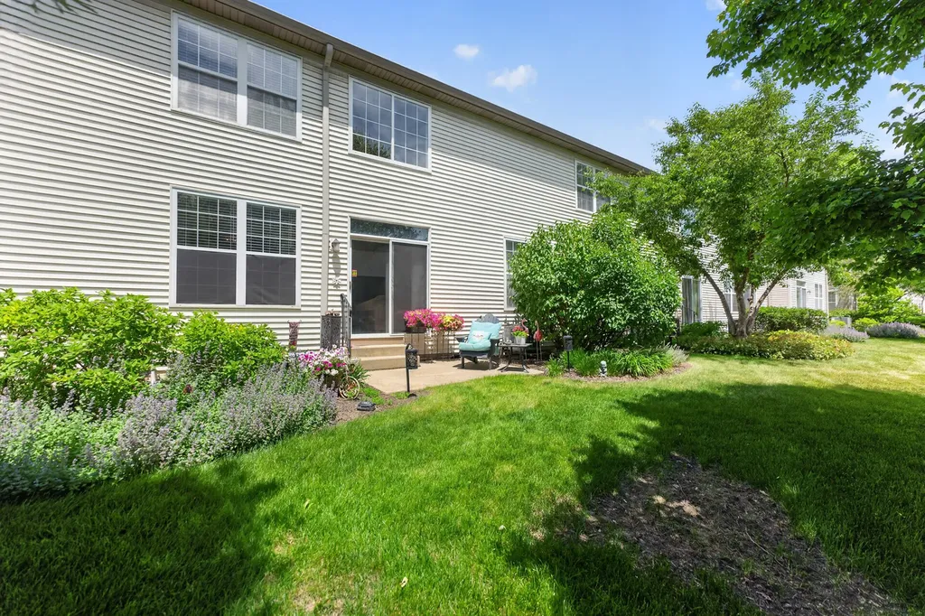 2822 Gypsum Circle Naperville IL 60564