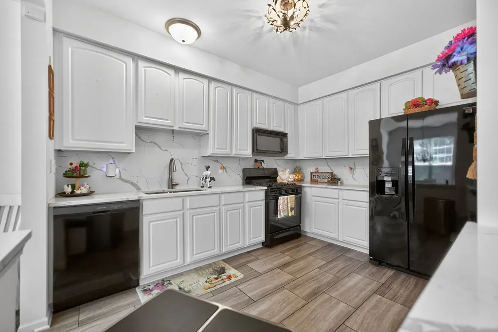 2822 Gypsum Circle Naperville IL 60564