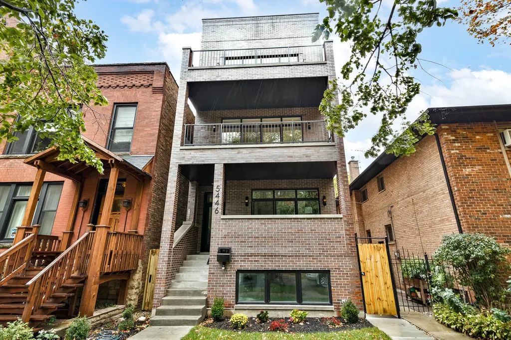 5446 South Kimbark Avenue Chicago IL 60615
