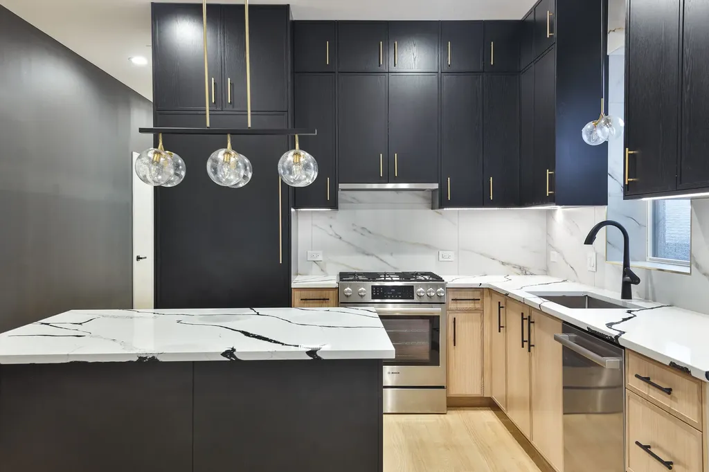 5446 South Kimbark Avenue Chicago IL 60615